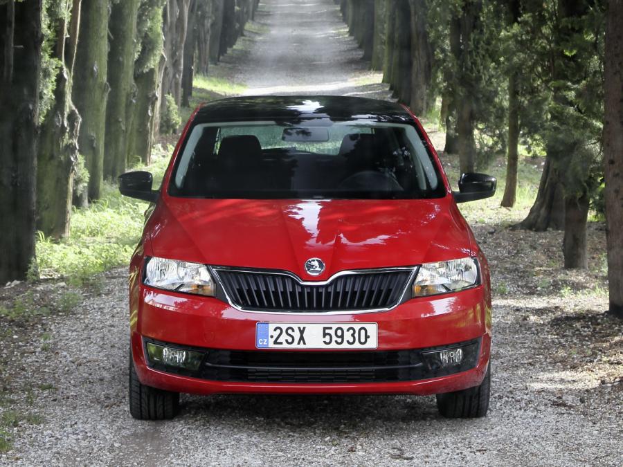  Skoda Rapid Spaceback 2013 года  (фото 12 из 33)